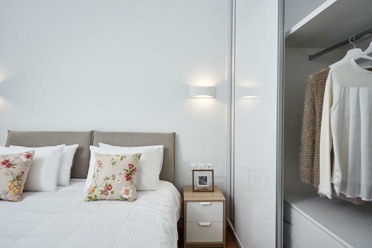 Luxurious Spacious Apt Next To Hilton Hotel Athen Eksteriør bilde